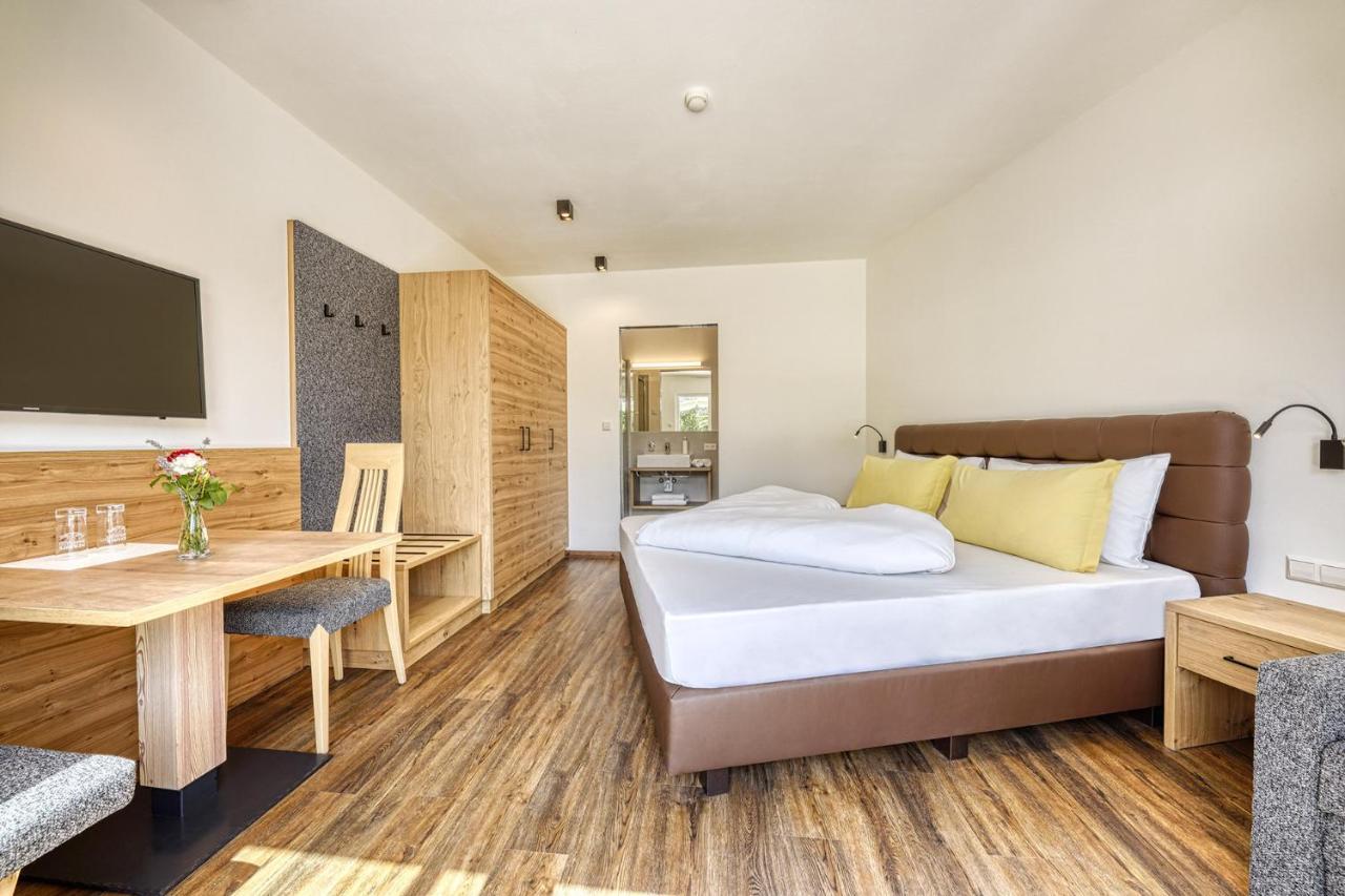 Das Mitterplarser Hotel Lagundo Bagian luar foto