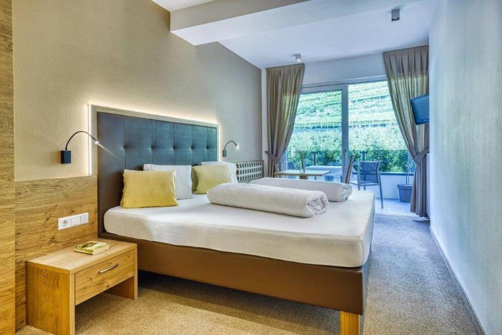 Das Mitterplarser Hotel Lagundo Bagian luar foto